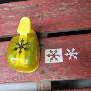 EK Success Snowflake Paper Punch Craft Tool Yellow Glitter Winter Holiday